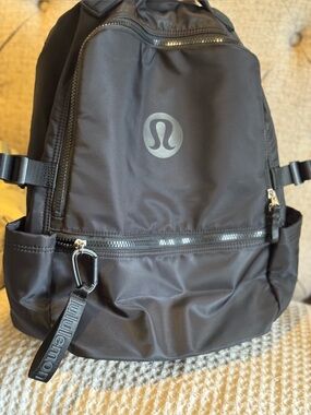 lululemon athletica | Bags | Lululemon Liftos Commuter Backpack 2l